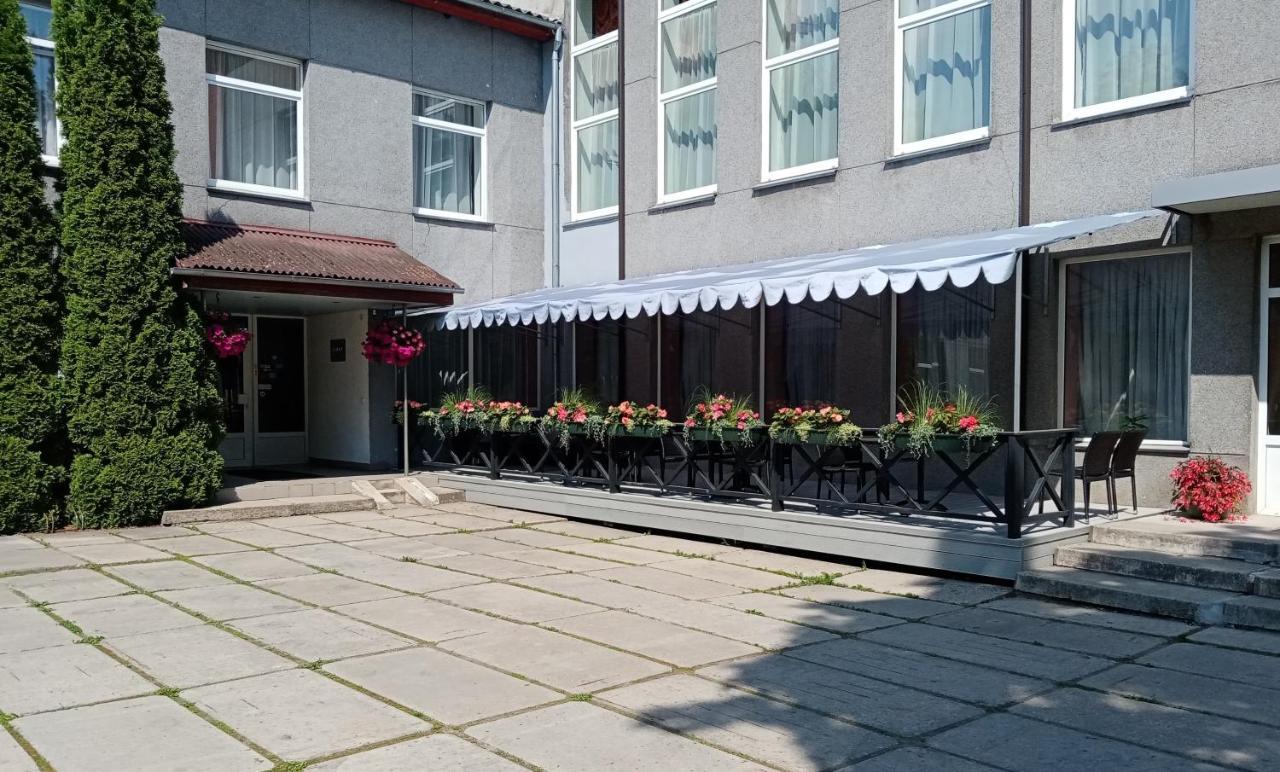 Gamma Hotel Līvāni Exterior foto